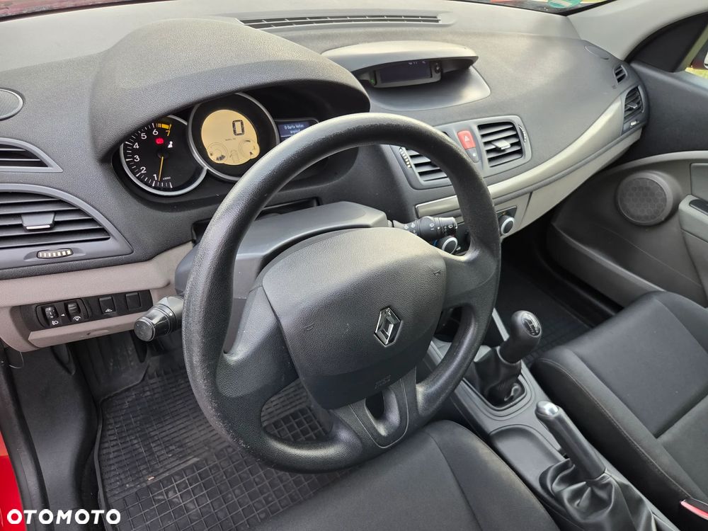 Renault Megane 1.6 16V Expression - 15