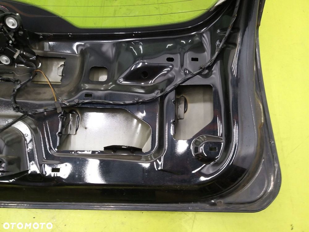 Klapa tył tylna Ford Fiesta Mk6 1,4 tdci 2002-2008 R NR.LAK: Panther Black - 2