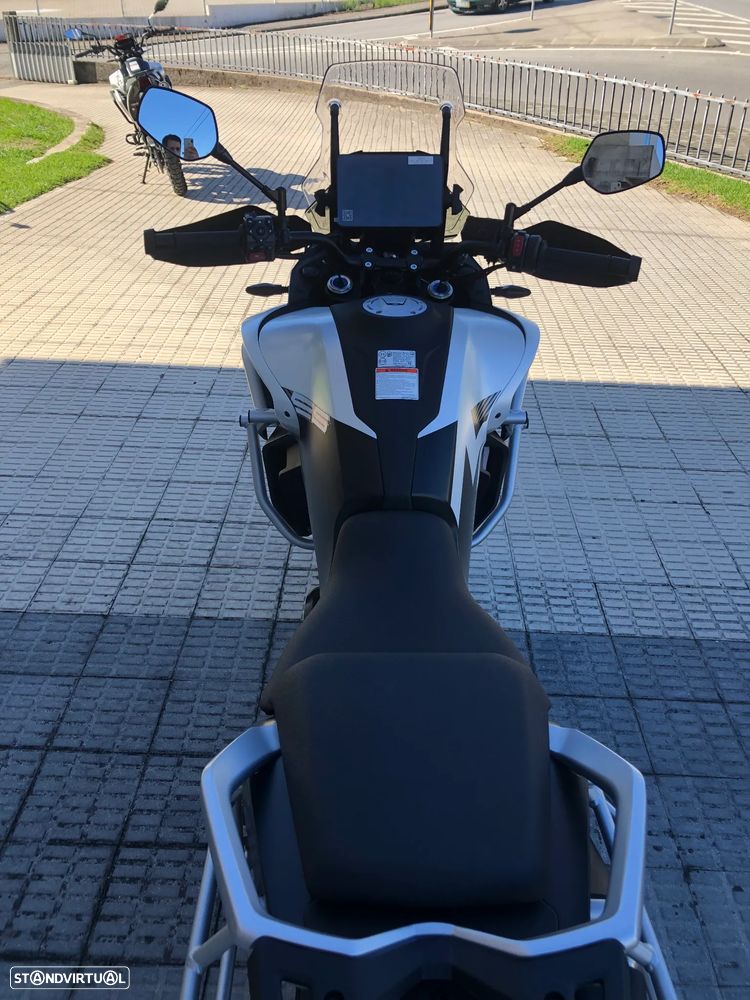 CF Moto 800MT ES - 11