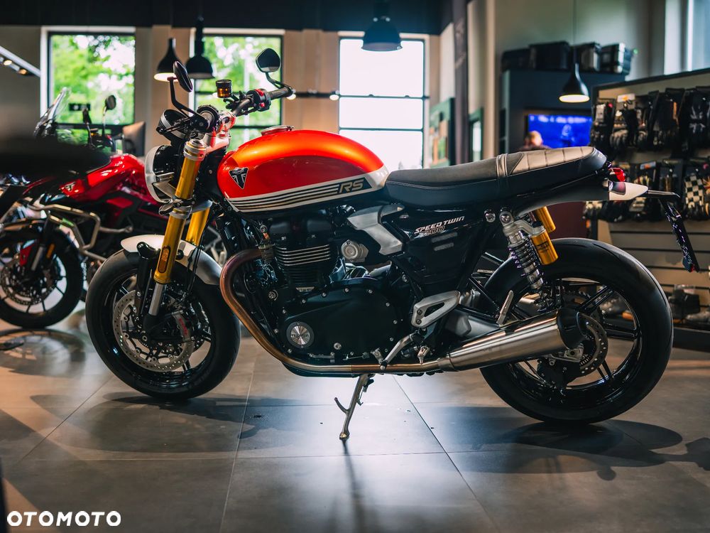 Triumph Speed Twin - 13