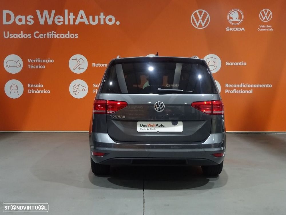 VW Touran 2.0 TDI Highline DSG - 4