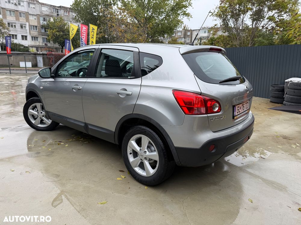 Nissan Qashqai - 4