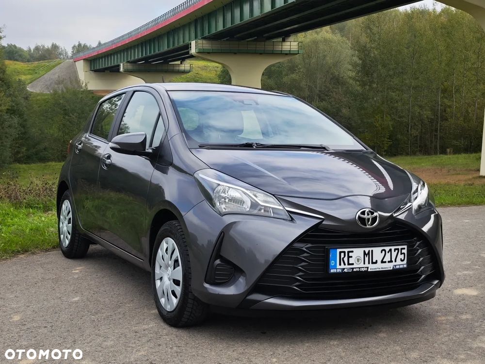 Toyota Yaris 1.5 Premium - 31