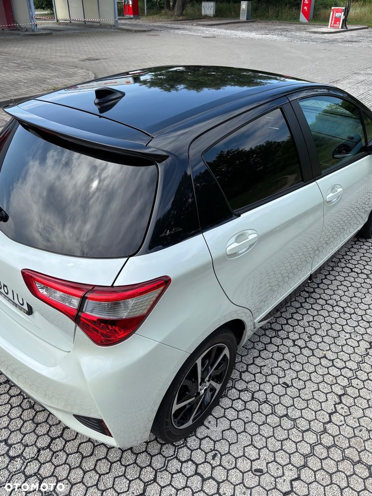 Toyota Yaris 1.5 Selection - 6
