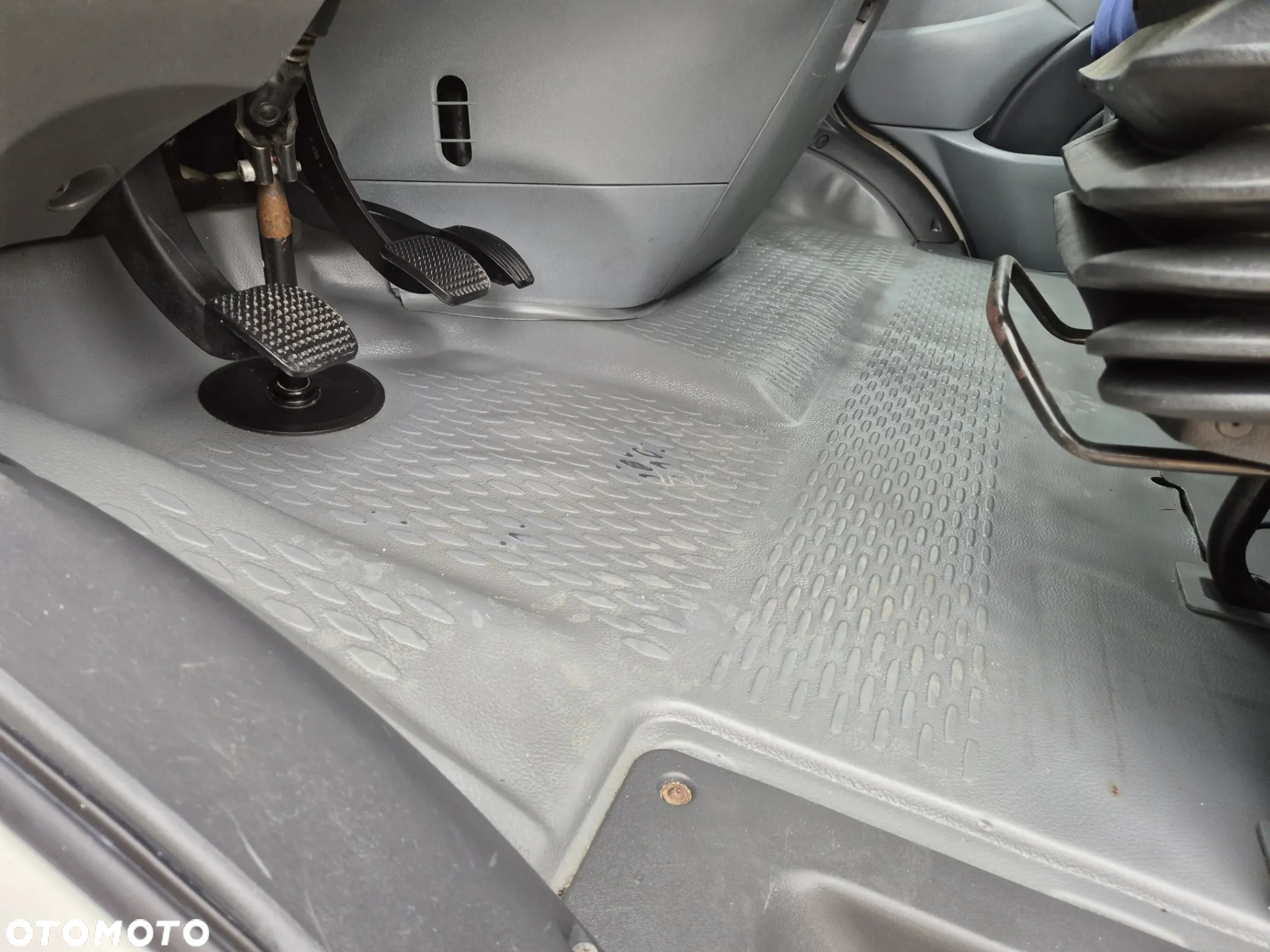 Iveco 35C15 3.0 150KM Wywrotka - 12