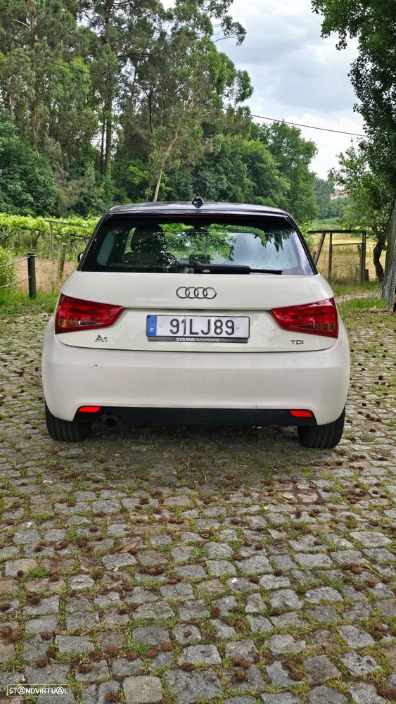 Audi A1 1.6 TDI S-line - 13