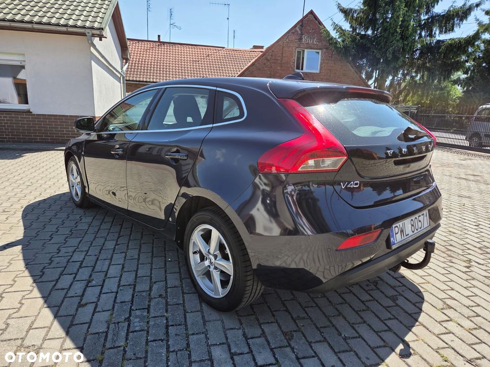 Volvo V40 D2 - 6