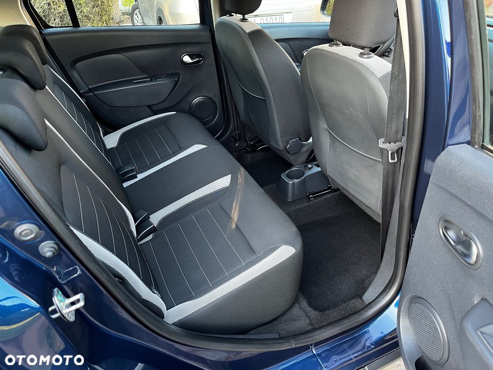 Dacia Logan 0.9 TCe Stepway S&S - 6