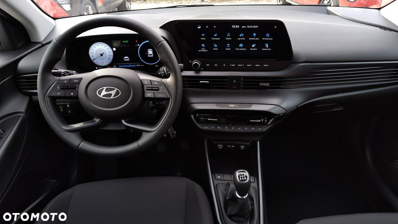 Hyundai i20 - 13