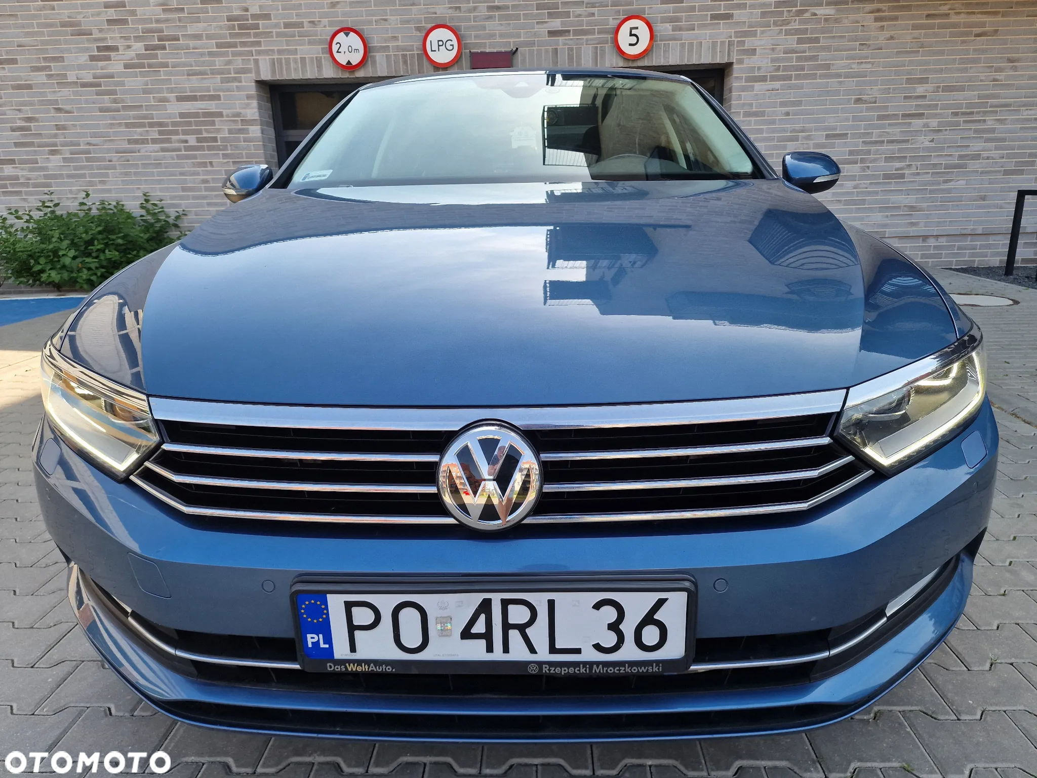Volkswagen Passat 1.8 TSI BMT Comfortline - 3