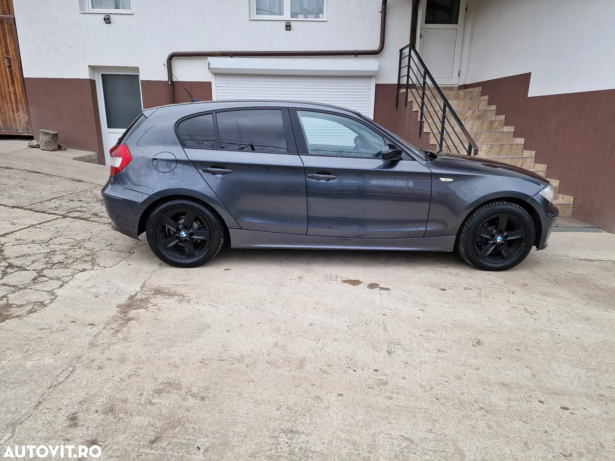 BMW Seria 1 118d - 27