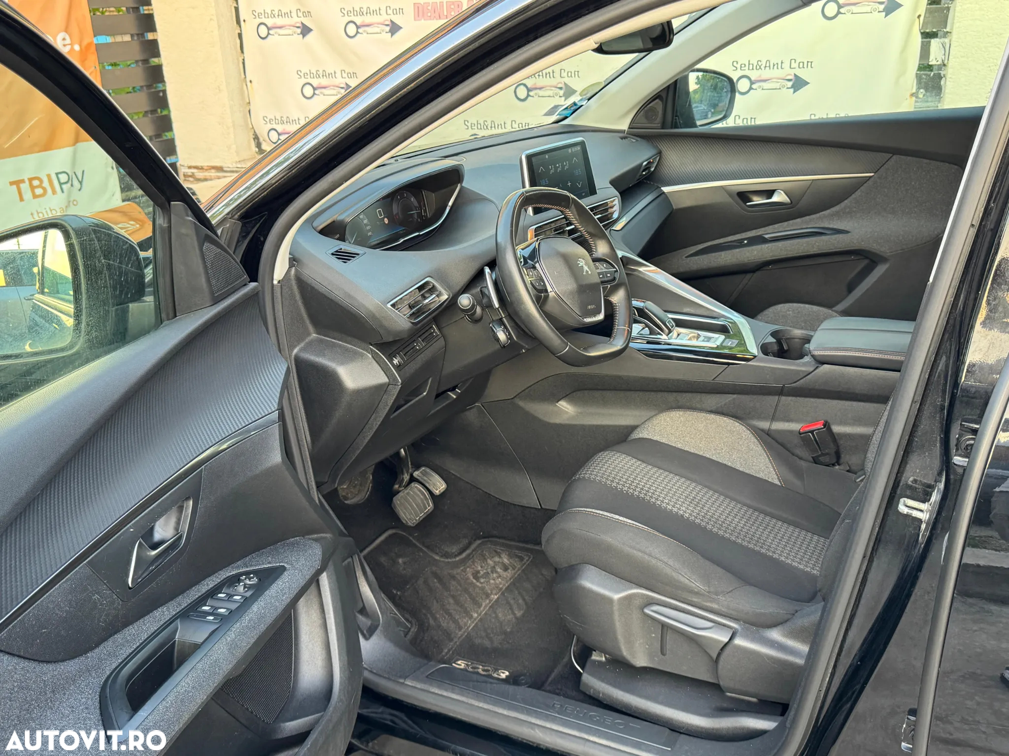 Peugeot 5008 1.5 BlueHDI s&s EAT8 Allure - 20