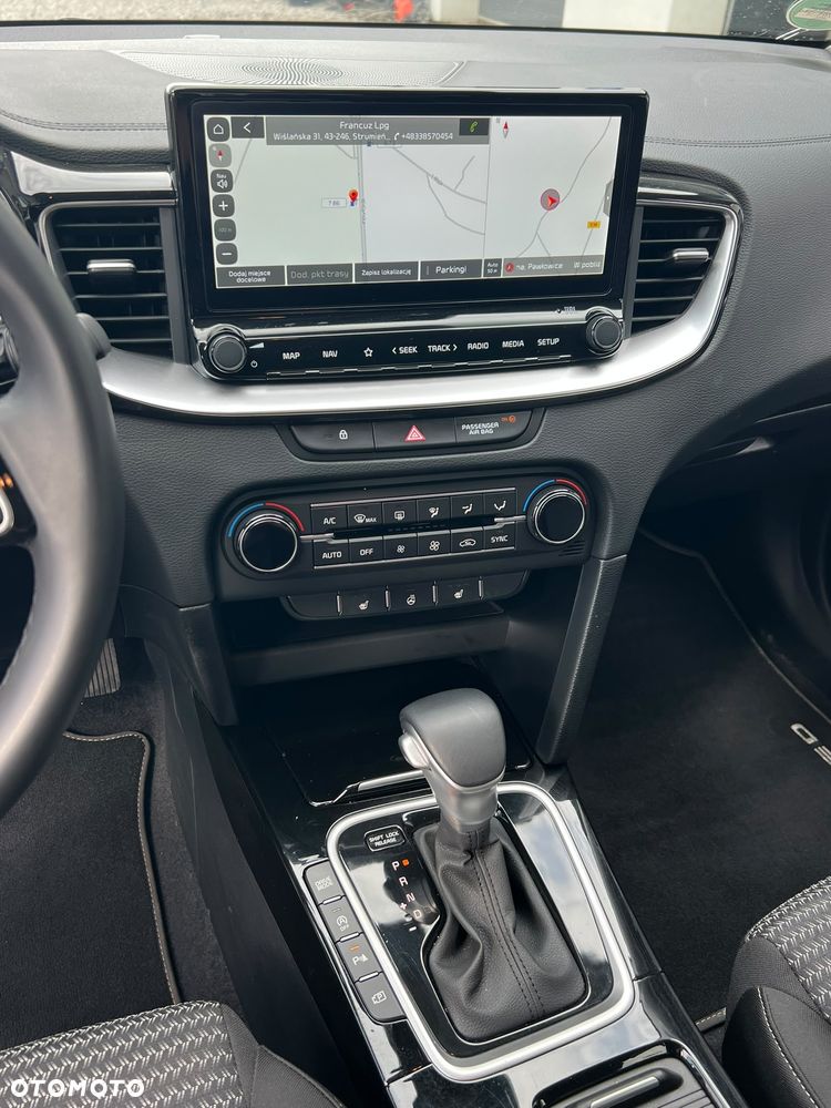 Kia Ceed 1.5 T-GDI (48V Mild-Hybrid) DCT7 Ultimate Edition - 9