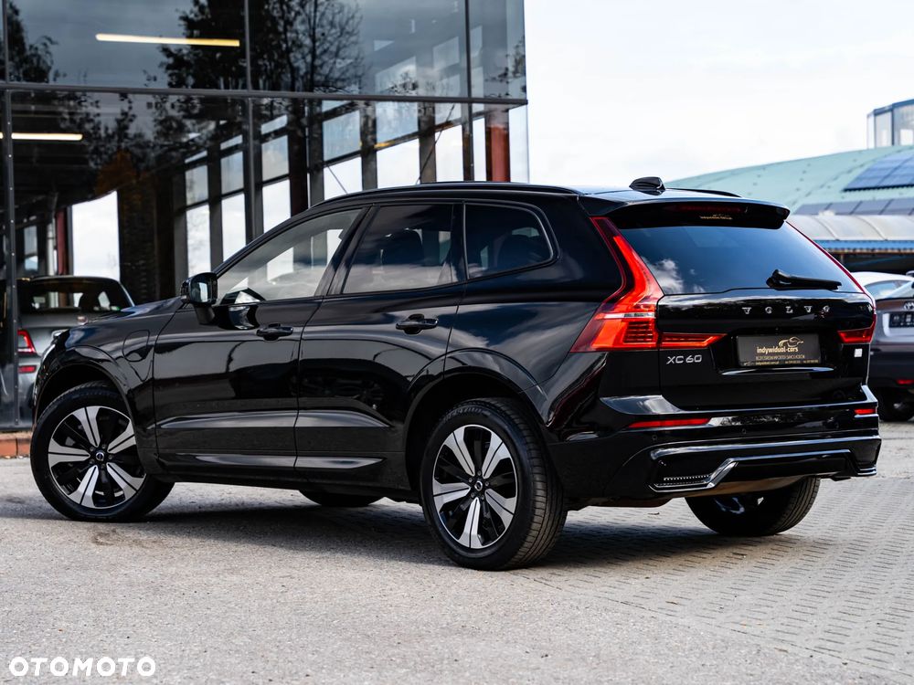 Volvo XC 60 T6 AWD Plug-In Hybrid R-Design - 10