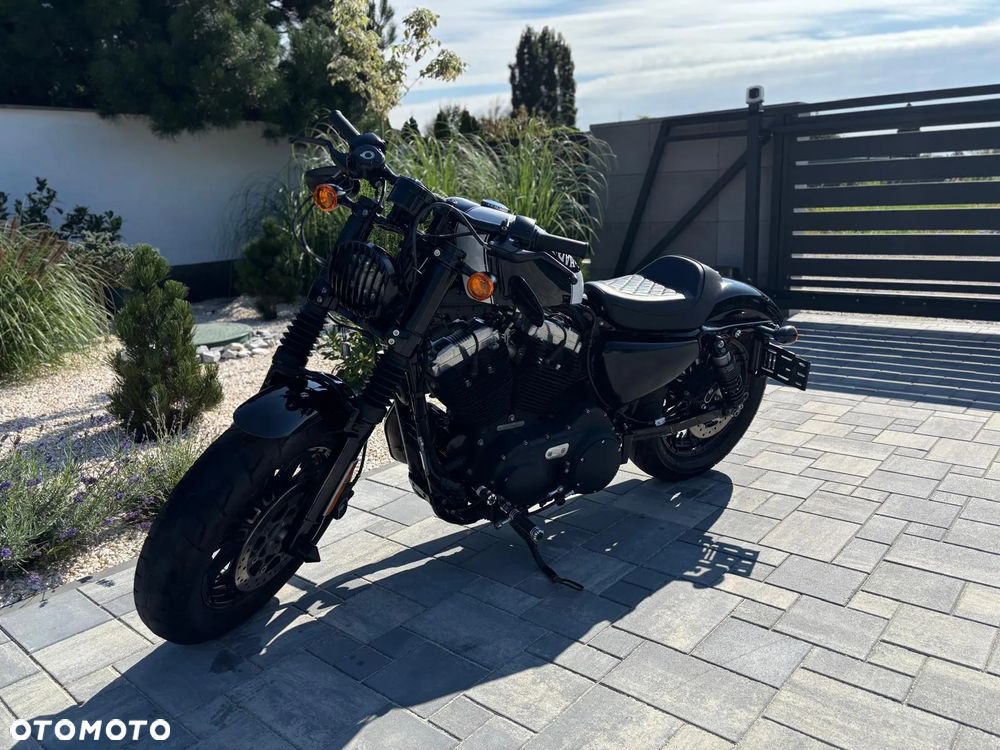 Harley-Davidson Sportster Forty-Eight - 9
