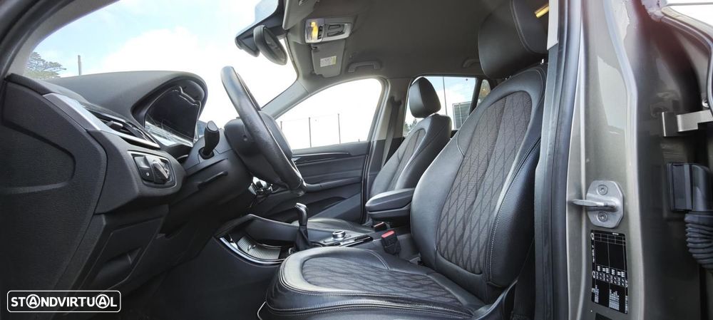 BMW X1 16 d sDrive xLine - 18