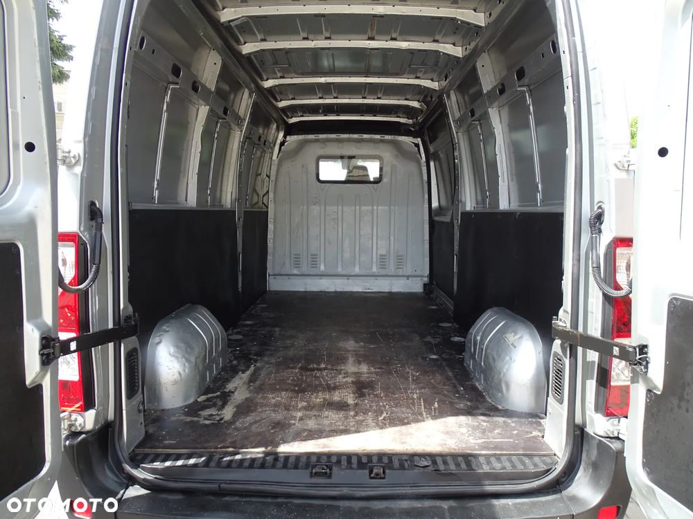 Renault Master 2,3 TDCI ,150 koni ,maxi ,L3 H2 ,Hak ,Klima, Kamera, zawieszenie pneumatyczne , ładny ! - 13