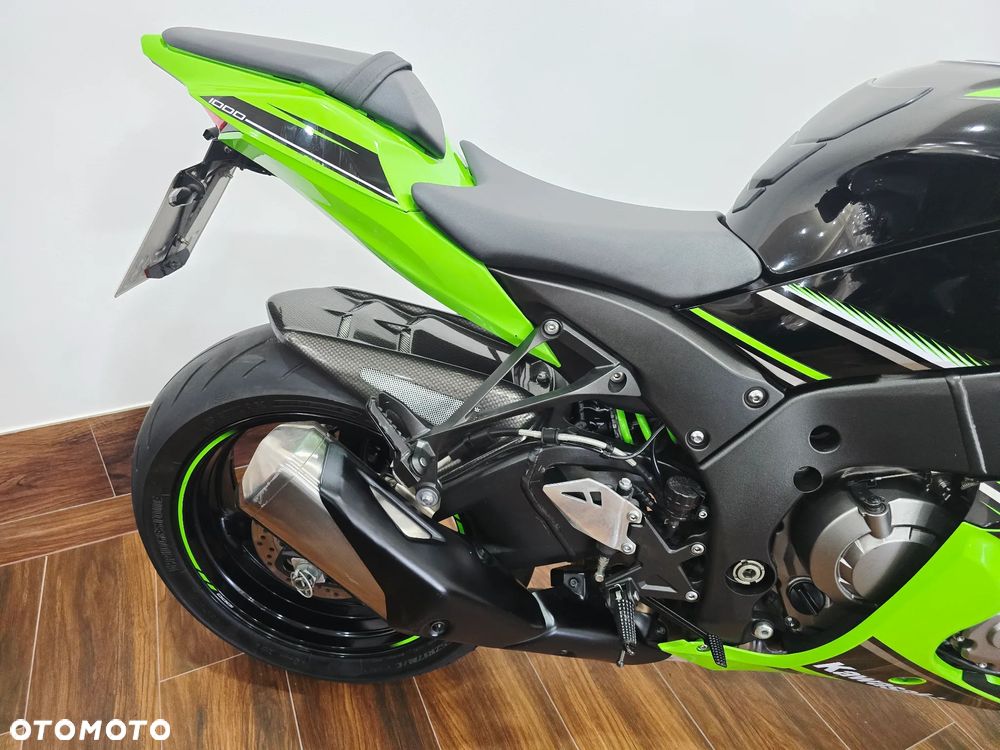 Kawasaki ZXR - 33