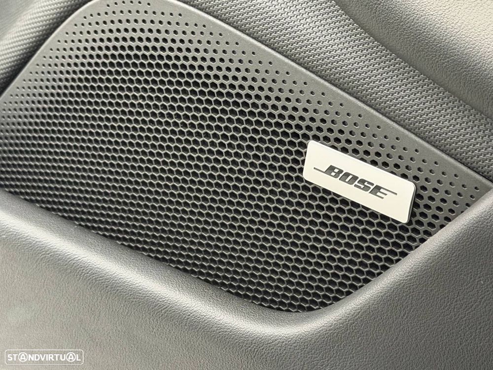 Porsche Taycan Standard - 19