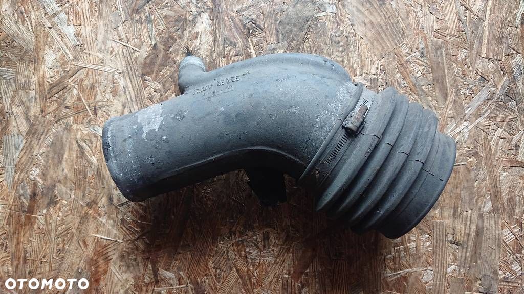 # MERCEDES ACTROS MP1 MP2 MP3 RURA POWIETRZA KOLANKO DOLOT TURBINY 5411410401 - 1