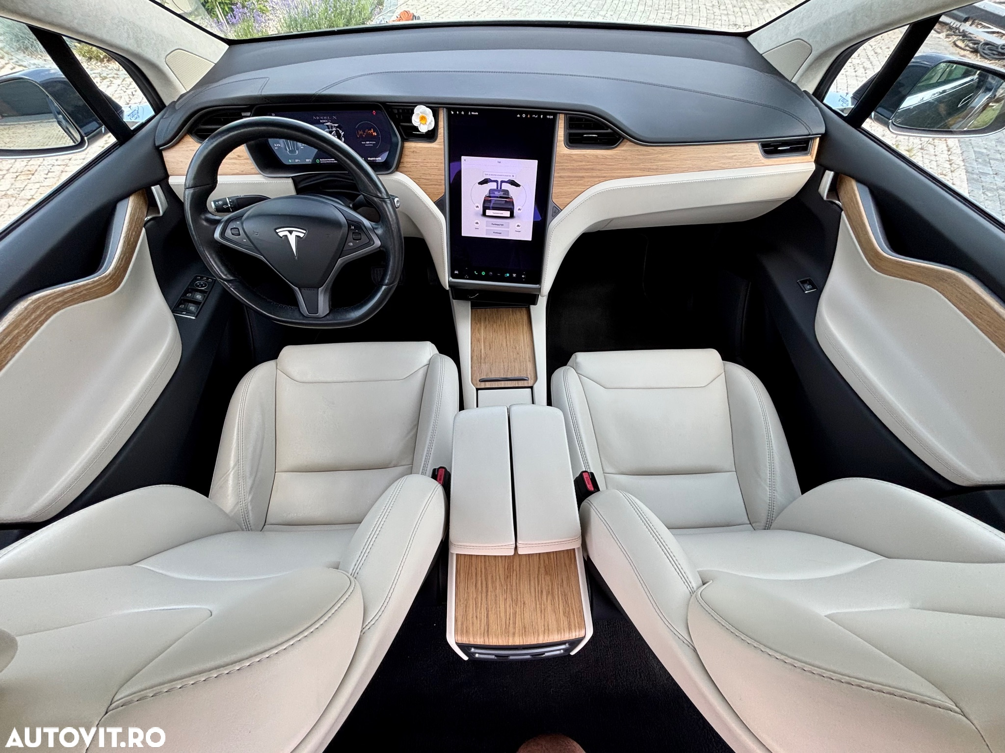 Tesla Model X P100D Allradantrieb - 13