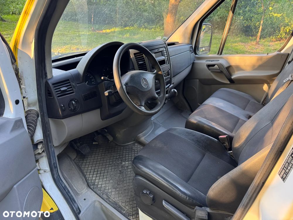 Mercedes-Benz SPRINTER - 9