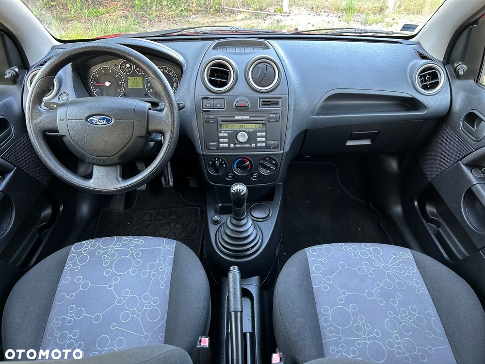 Ford Fiesta 1.3 Style - 31