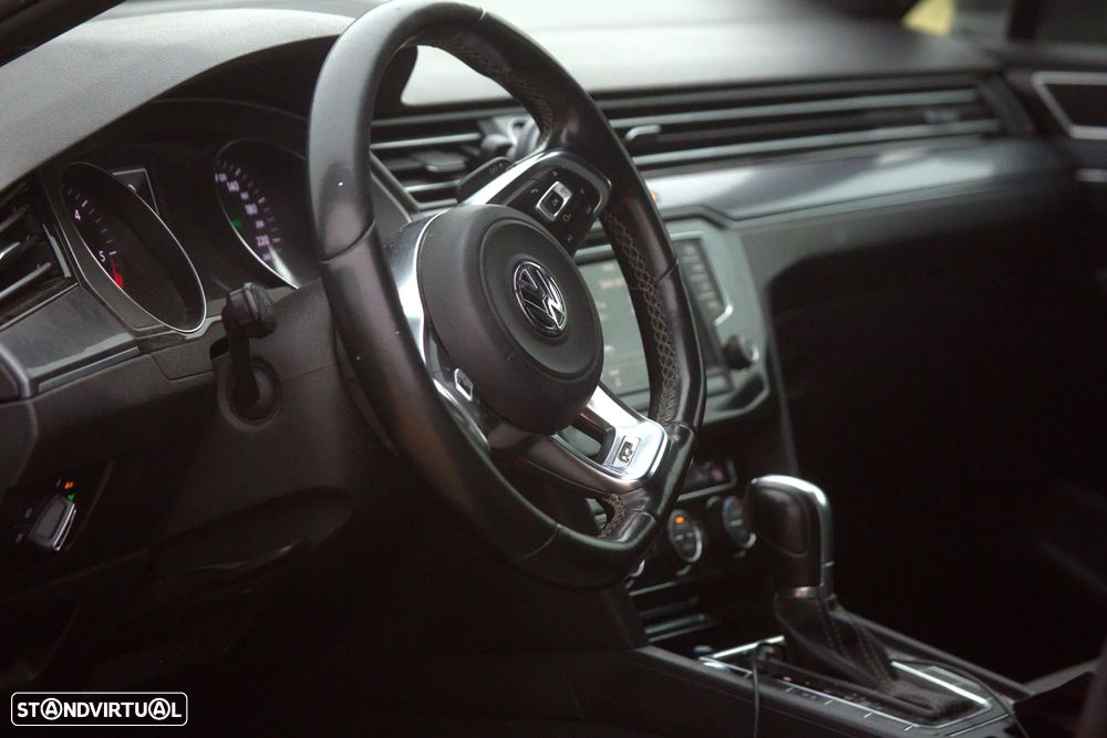 VW Passat - 8