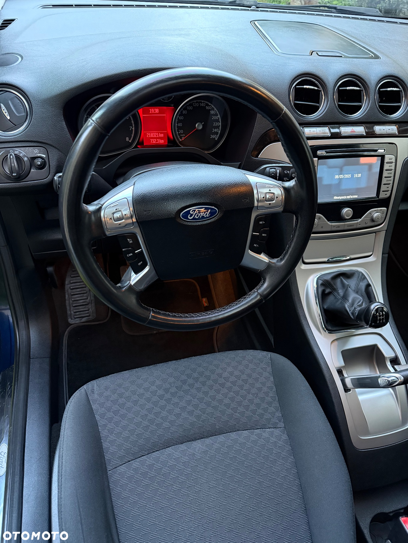 Ford Galaxy 2.0 Ghia - 15
