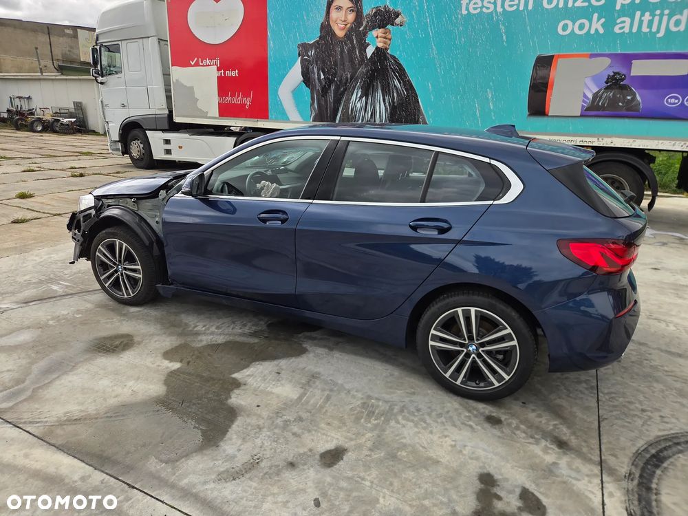 BMW Seria 1 116i - 12