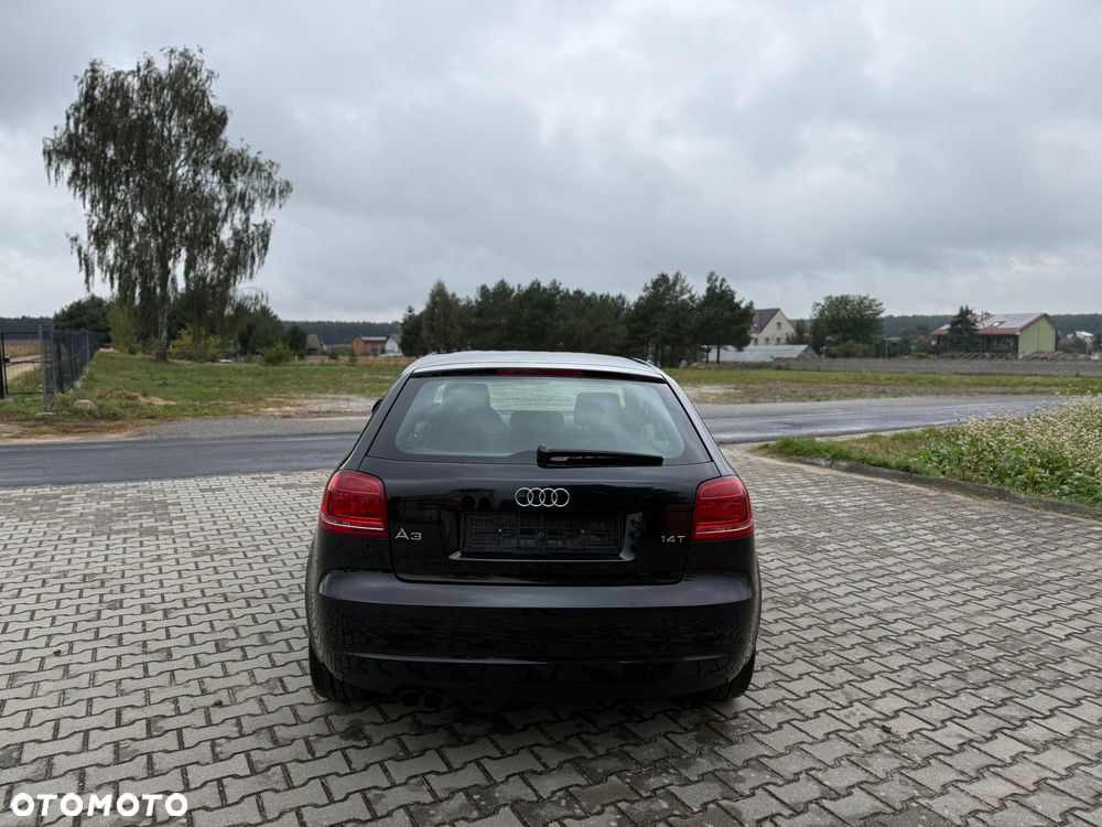 Audi A3 1.4 TFSI Attraction - 4