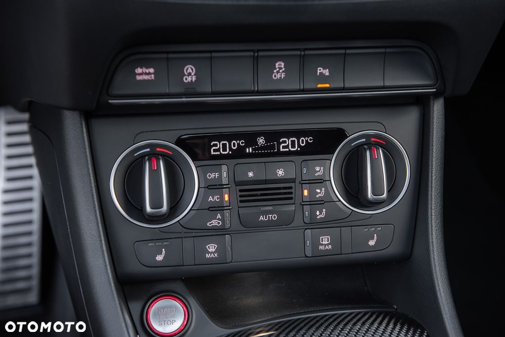 Audi RS Q3 2.5 TFSI quattro S tronic - 28