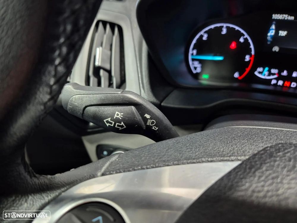 Ford Transit Connect Outro - 23