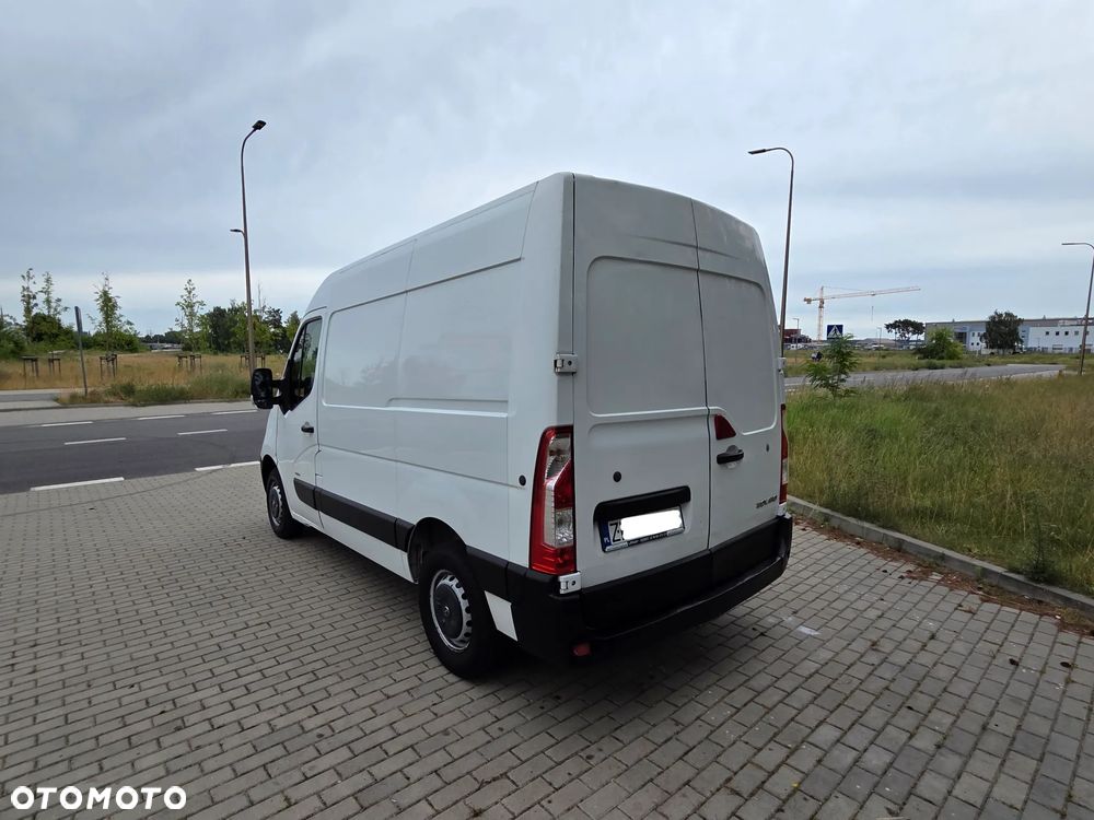 Opel Movano - 8