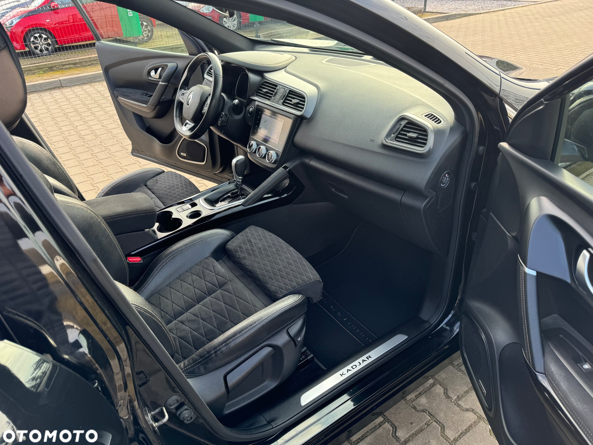 Renault Kadjar TCe 140 EDC GPF BLACK EDITION - 13