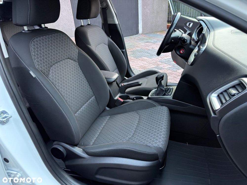 Kia XCeed 1.4 T-GDI M - 19