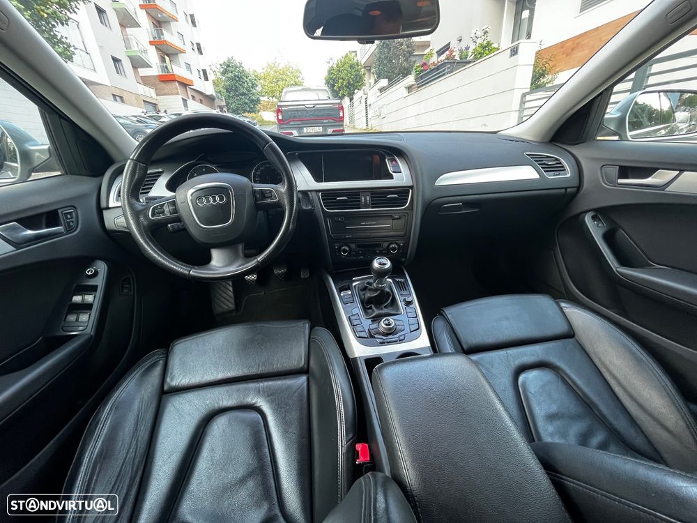 Audi A4 2.0 TDI S Edition - 9