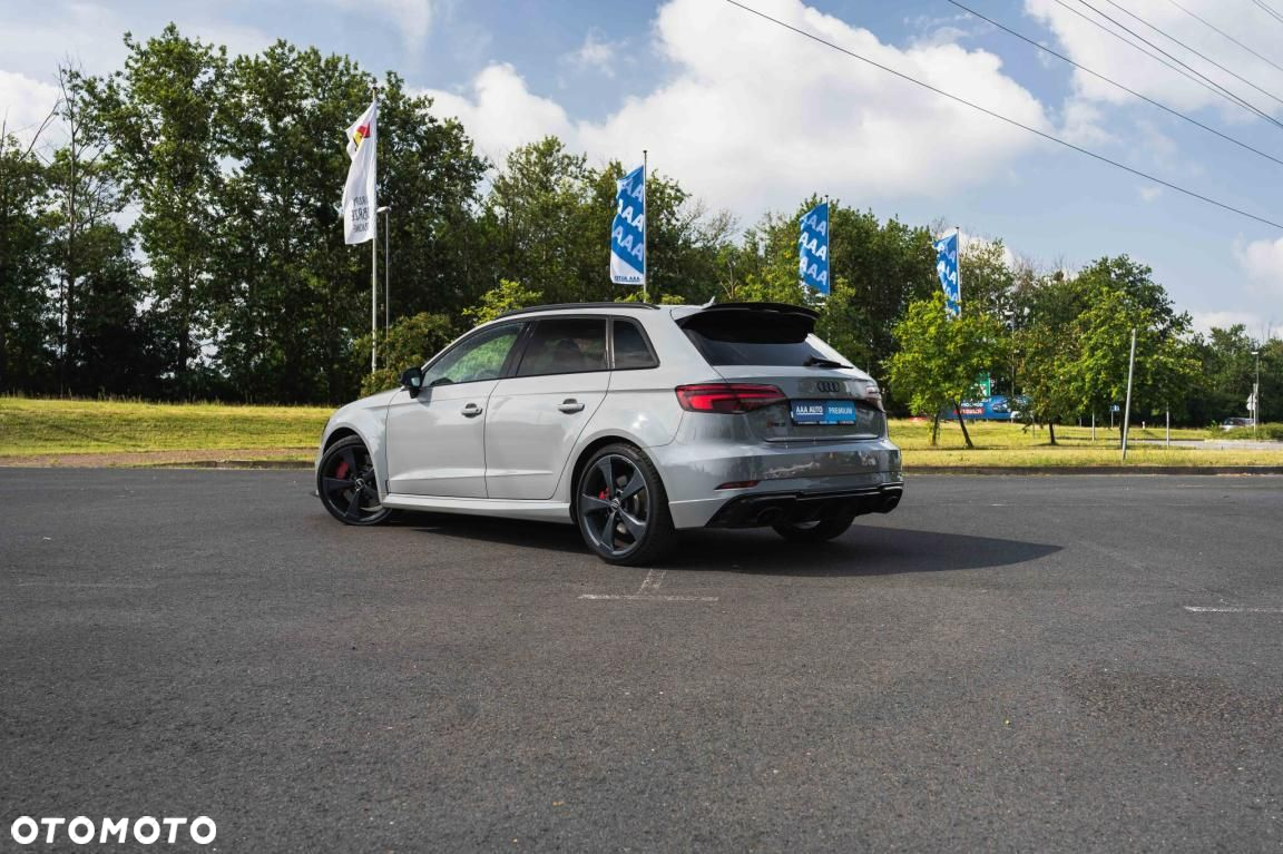 Audi RS3 Sportback - 5