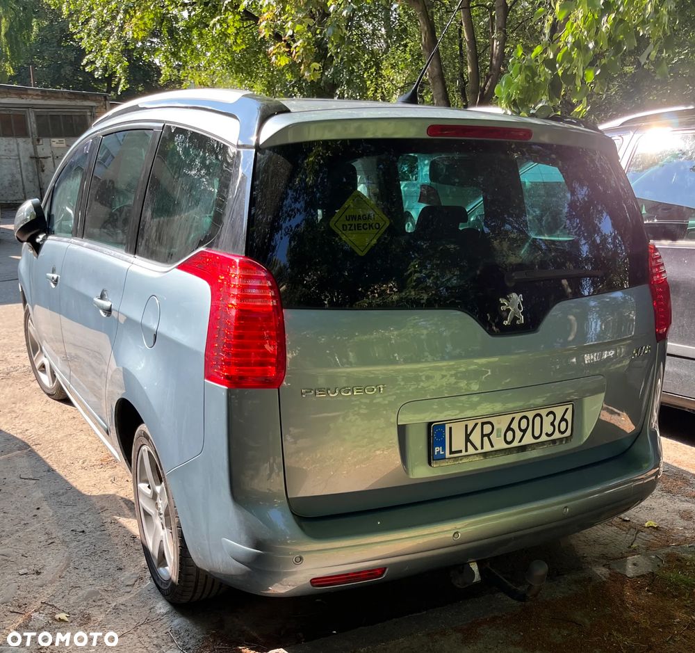 Peugeot 5008 2.0 HDi Premium + - 23