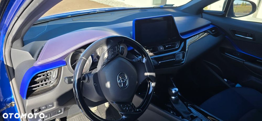 Toyota C-Hr 2017 photo 5
