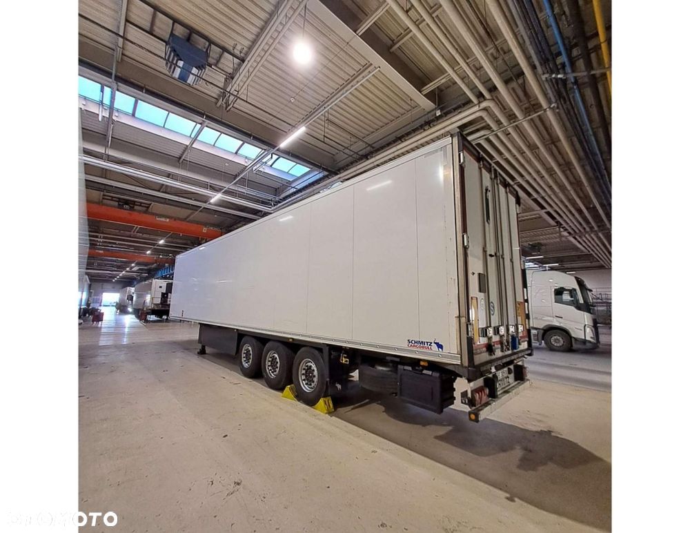 Schmitz Cargobull SKO FP 60 Carrier Vector 1550 - 5
