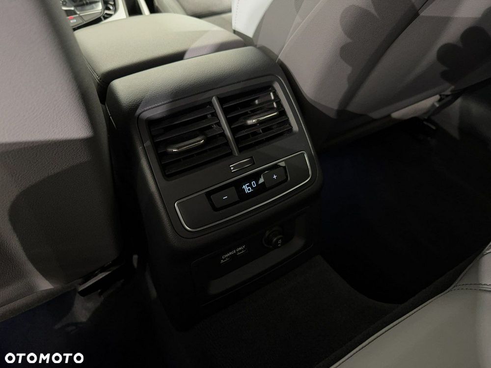 Audi A4 Avant - 14