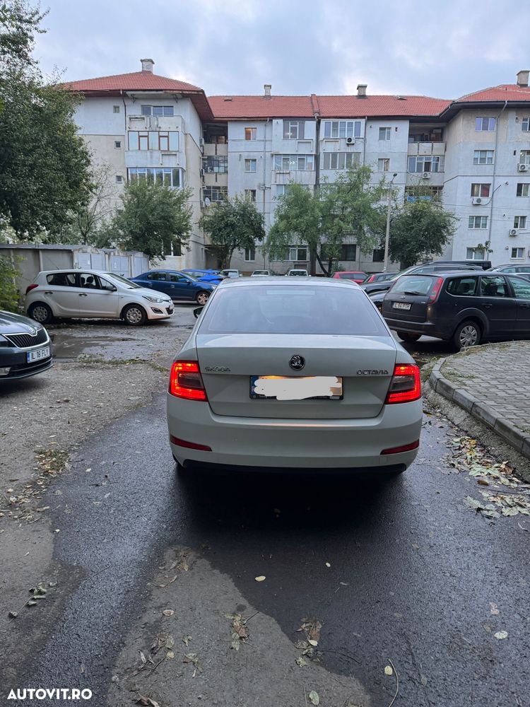 Skoda Octavia 1.6 TDI Active - 2