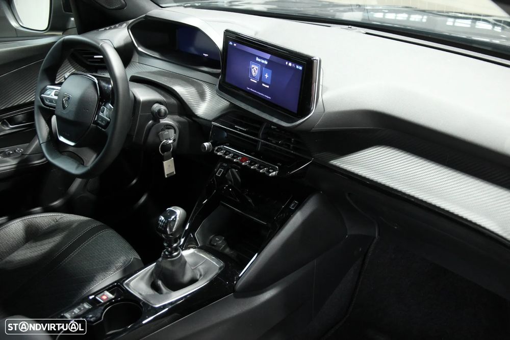 Peugeot 2008 1.2 PureTech Allure - 9