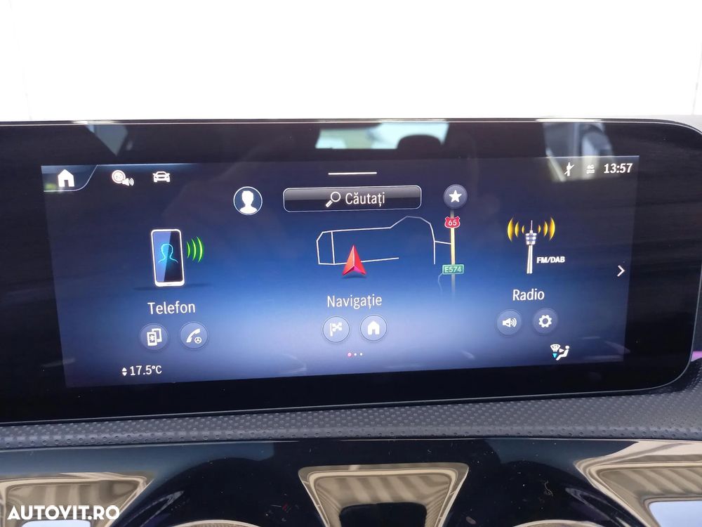 Mercedes-Benz CLA 180 7G-DCT - 22