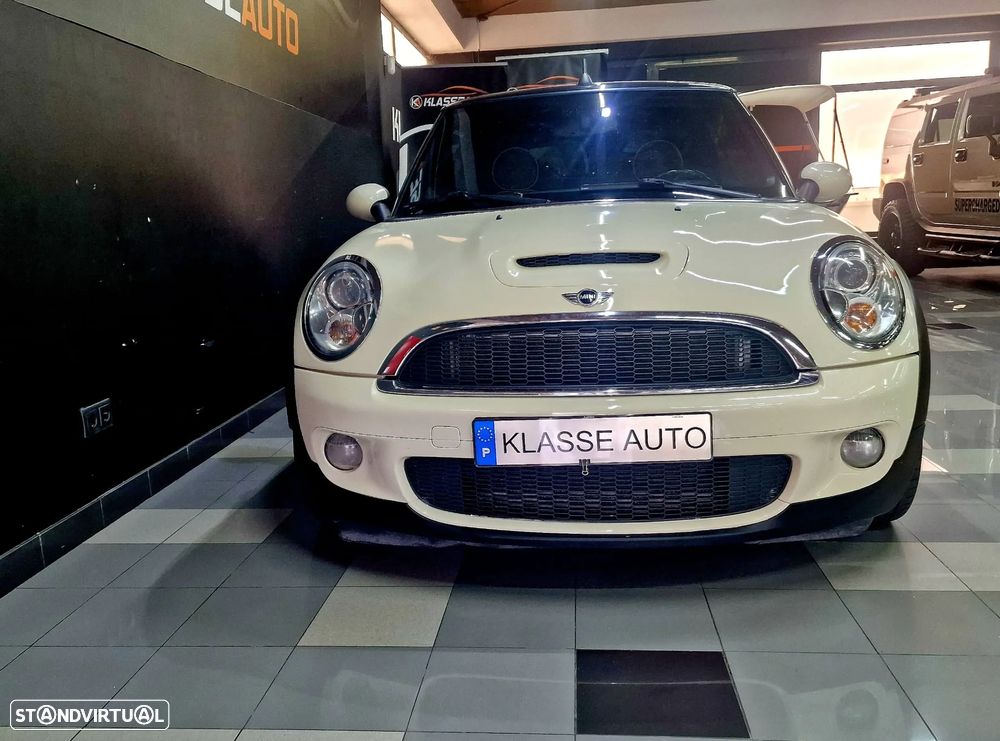 MINI Cabrio Cooper S - 9