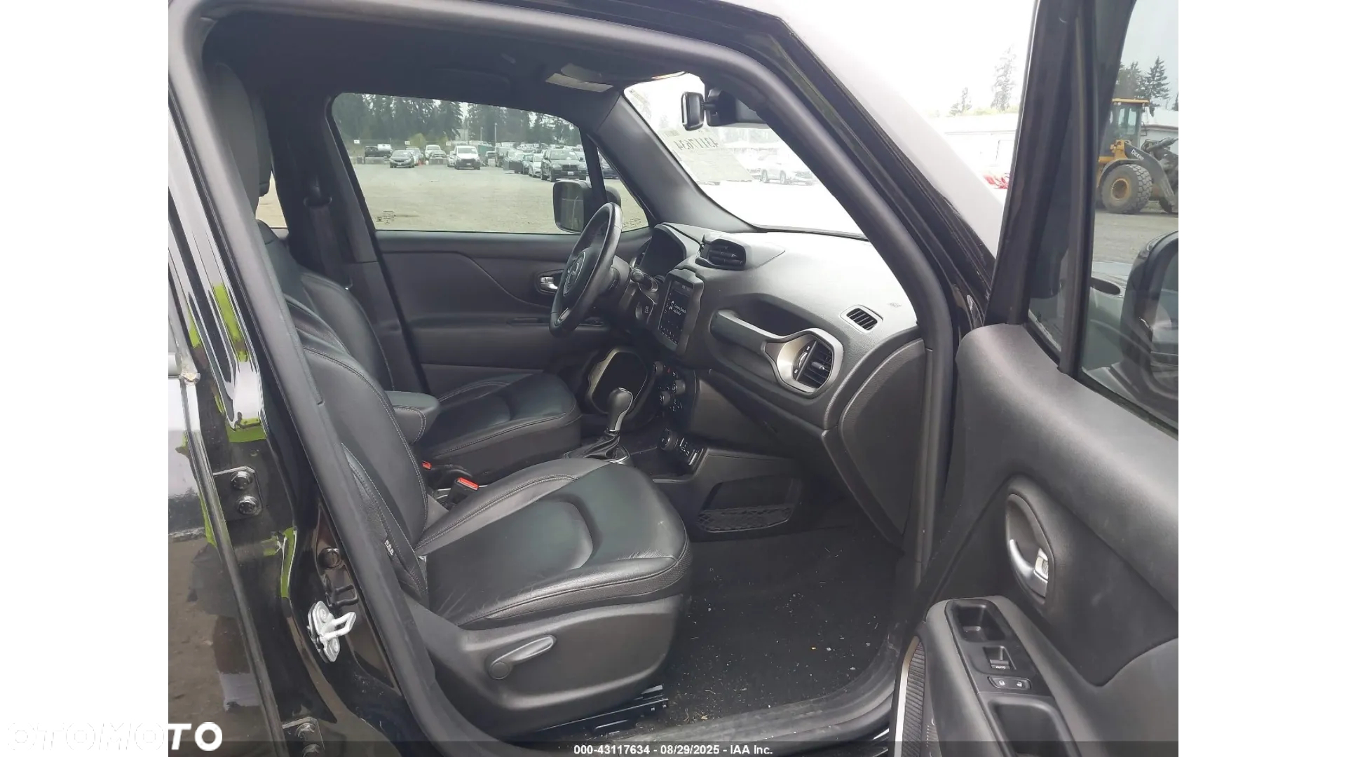Jeep Renegade - 10