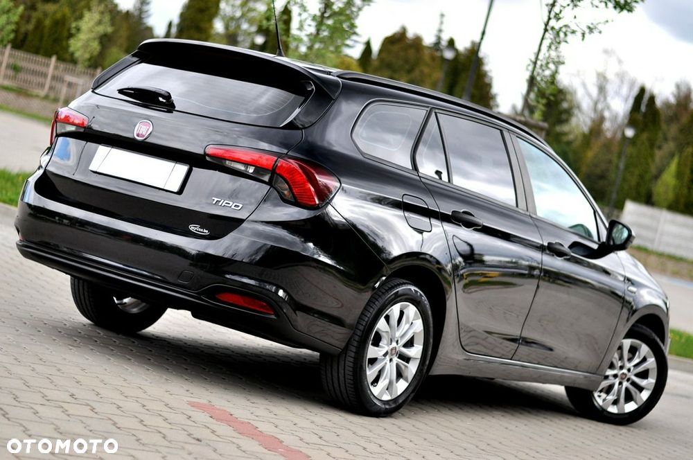 Fiat Tipo 1.4 16v Lounge EU6d - 3