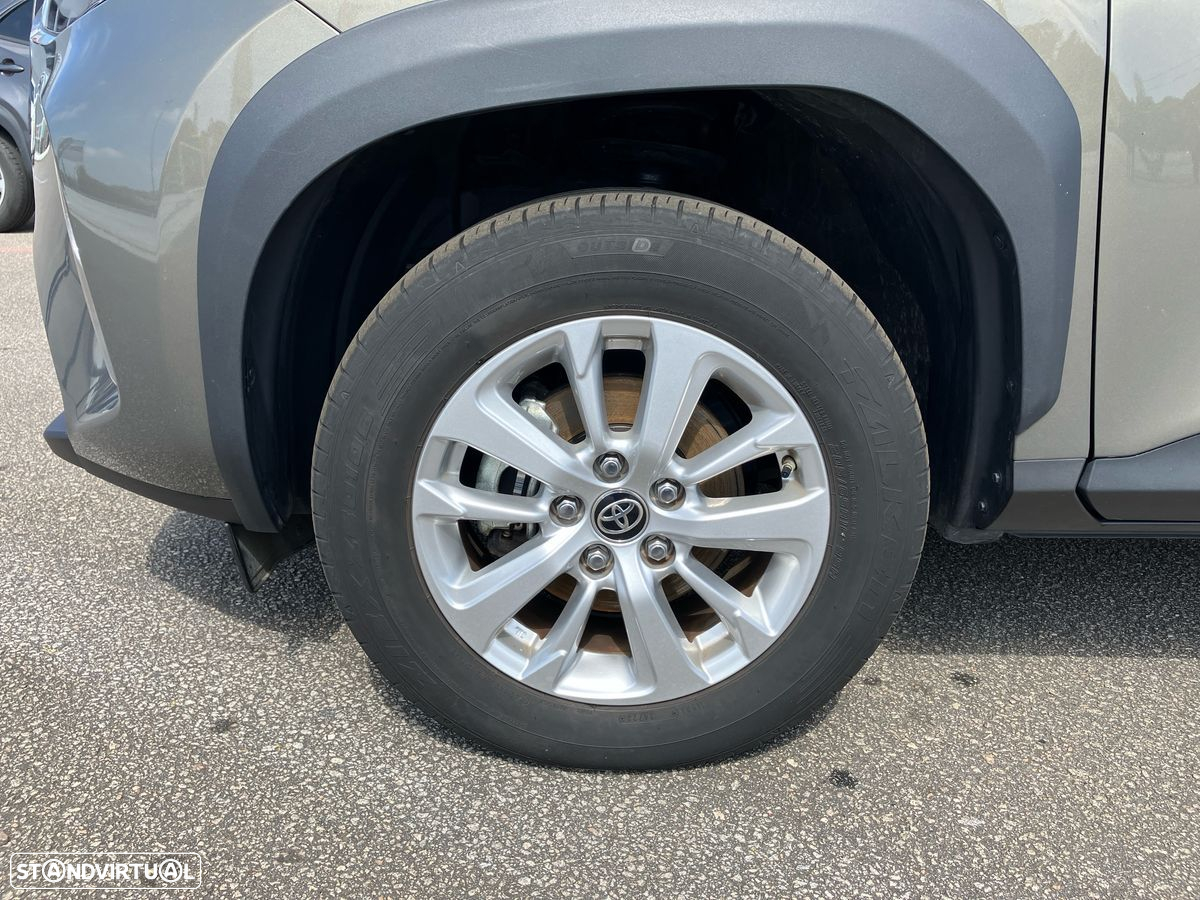 Toyota Yaris Cross - 15