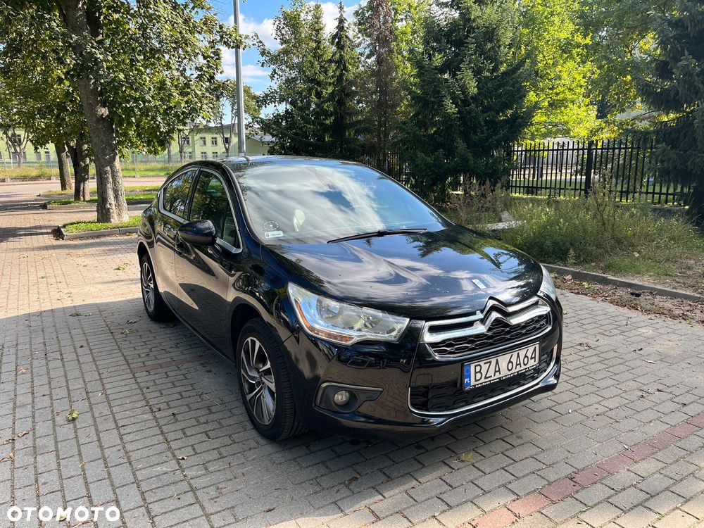 Citroën DS4 e-HDi 110 Chic - 1